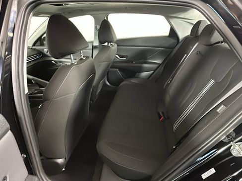 Certified 2024 Hyundai Elantra SEL w/ Convenience Package FWD image 32