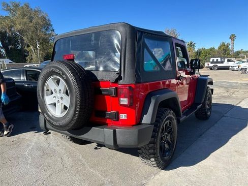 Used 2017 Jeep Wrangler Sport w/ Quick Order Package 24S AWD/4WD image 27