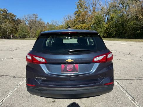 Used 2019 Chevrolet Equinox LS image 6