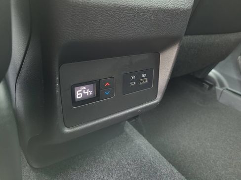 Certified 2023 Nissan Rogue SL w/ SL Premium Package FWD image 12