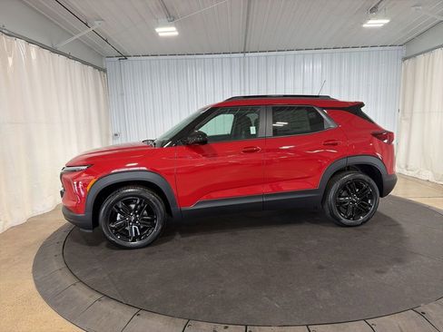 New 2026 Chevrolet TrailBlazer LT AWD/4WD image 2