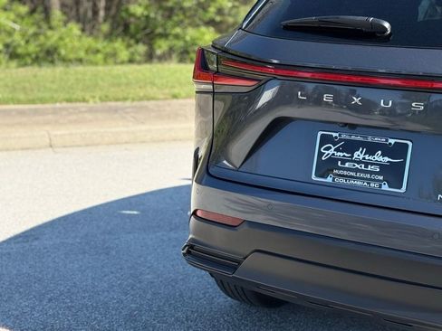 Used 2024 Lexus NX 250 FWD image 14