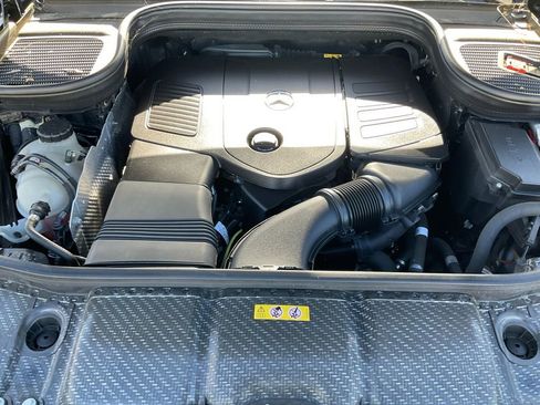Used 2024 Mercedes-Benz GLE 450e 4MATIC image 31