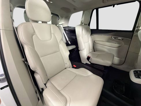 Certified 2023 Volvo XC90 B6 Ultimate w/ Lounge Package image 29
