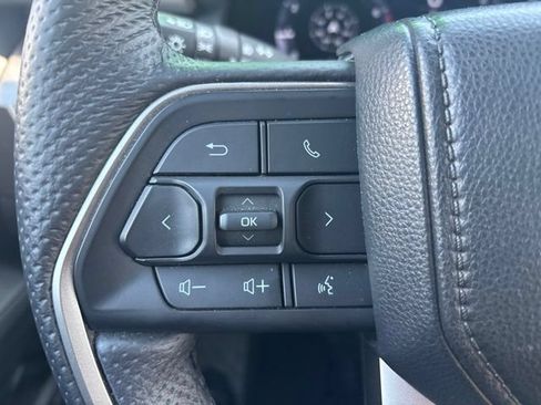 Used 2024 Toyota Tacoma TRD Sport w/ TRD Sport Premium Package RWD image 16
