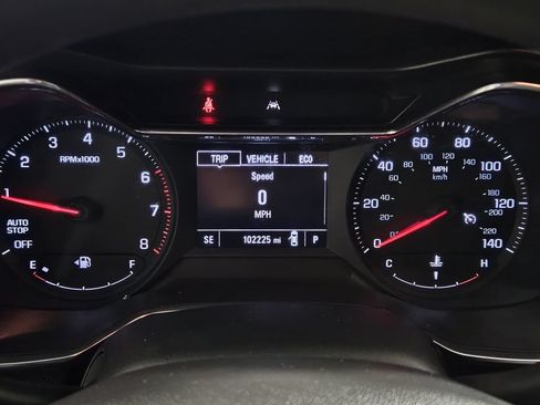 Used 2021 Chevrolet TrailBlazer LT w/ Convenience Package FWD image 9
