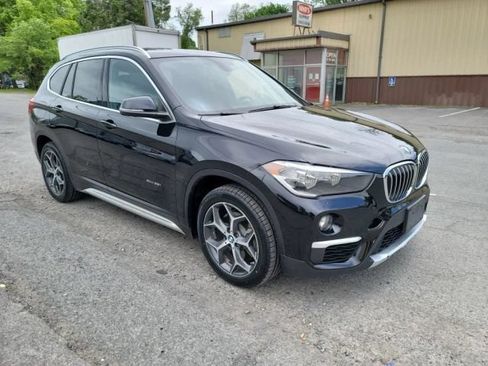 Used 2018 BMW X1 xDrive28i AWD/4WD image 3