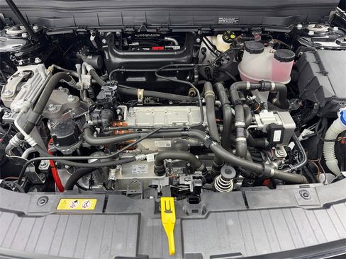 Used 2023 Mercedes-Benz EQB 300 4MATIC image 71