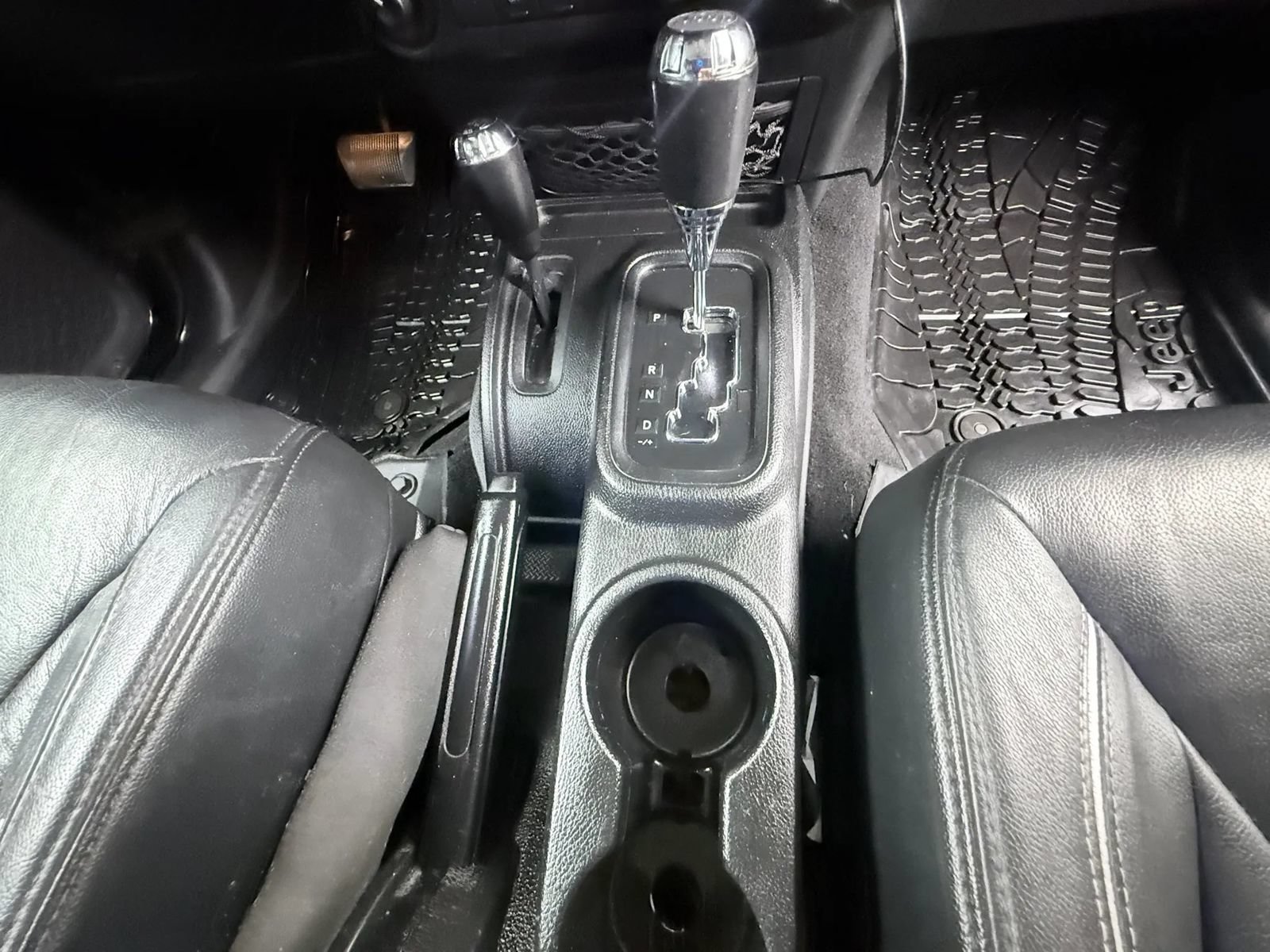 Used 2016 Jeep Wrangler Unlimited Sport w/ Quick Order Package 24S AWD/4WD image 10