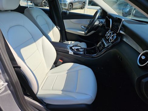 Used 2015 Mercedes-Benz C 300 4MATIC Sedan image 33