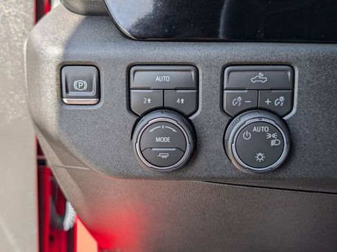 Used 2026 Chevrolet Silverado 1500 LT w/ Protection Package AWD/4WD image 13