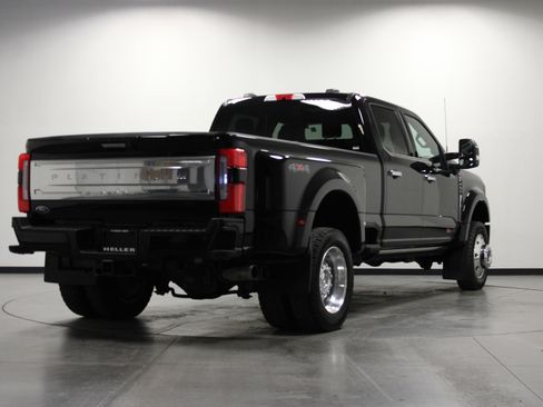 Used 2024 Ford F450 Platinum image 4