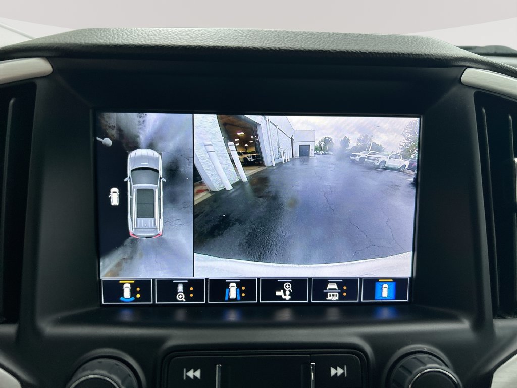 Used 2022 GMC Terrain SLT w/ Tech Package AWD/4WD image 19