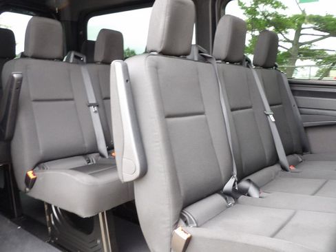 Used 2025 Mercedes-Benz Sprinter 2500 image 26