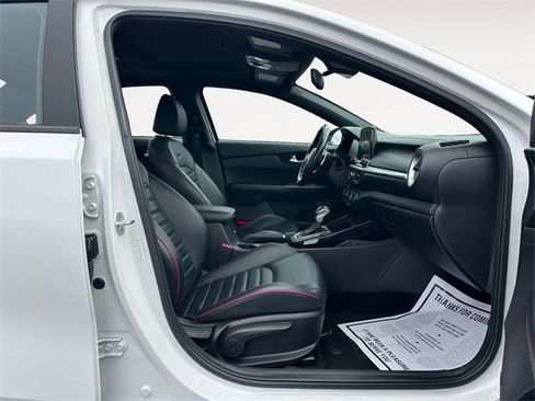 Used 2021 Kia Forte GT w/ GT2 Package image 15