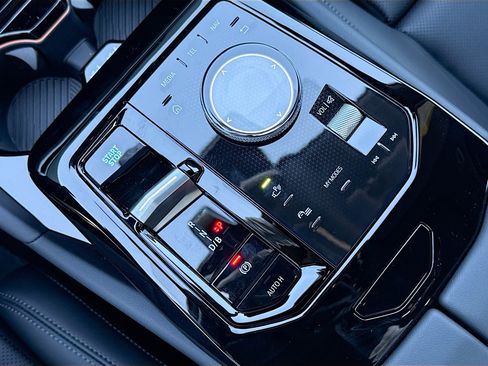 New 2026 BMW i5 eDrive40 image 29