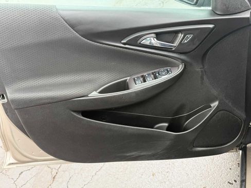 Used 2022 Chevrolet Malibu LS image 11