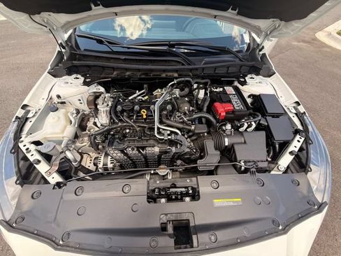 Used 2025 Nissan Altima 2.5 SV FWD image 15