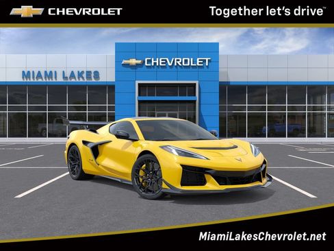 New 2027 Chevrolet Corvette ZR1 w/ ZR1 Carbon Fiber Aero Package RWD image 1