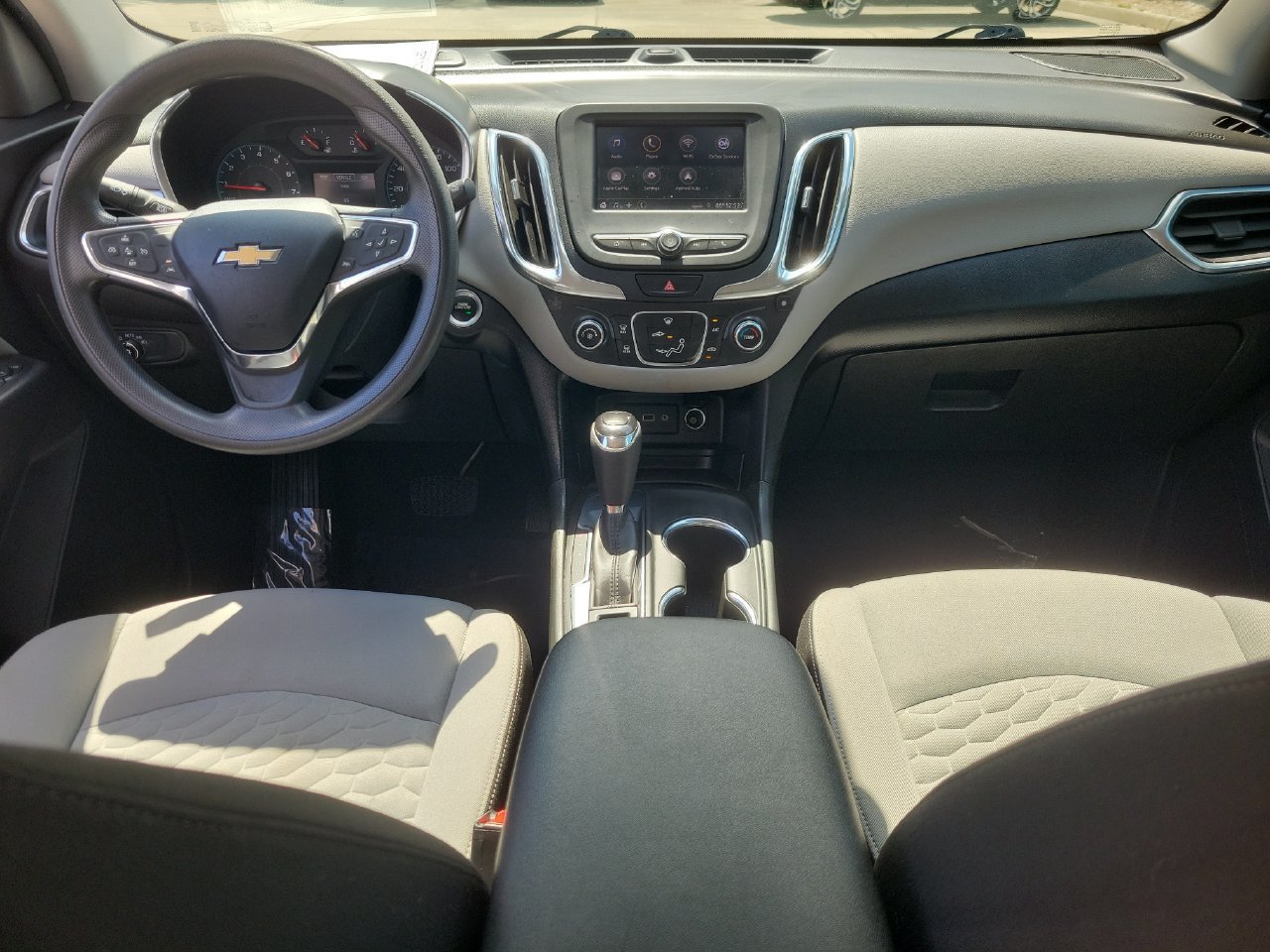 Certified 2021 Chevrolet Equinox LS w/ LS Convenience Package FWD image 11
