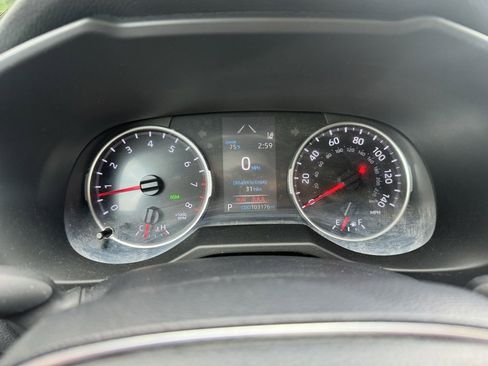 Used 2019 Toyota RAV4 XLE image 16