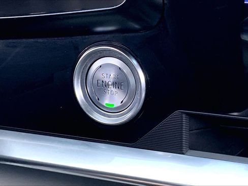 Used 2023 Chevrolet Corvette Stingray Premium Conv w/ Z51 Performance Package image 29