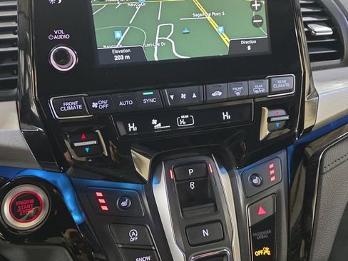 Used 2024 Honda Odyssey Touring image 23