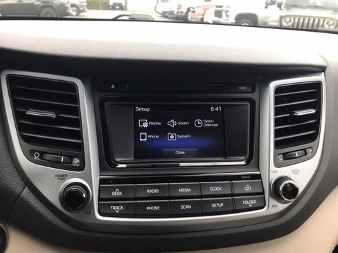 Used 2017 Hyundai Tucson Sport w/ Cargo Package image 24