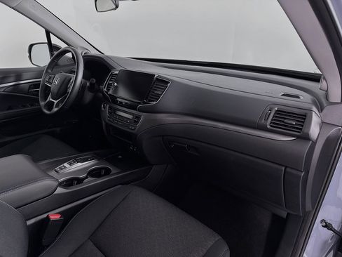 Certified 2024 Honda Ridgeline Sport image 27