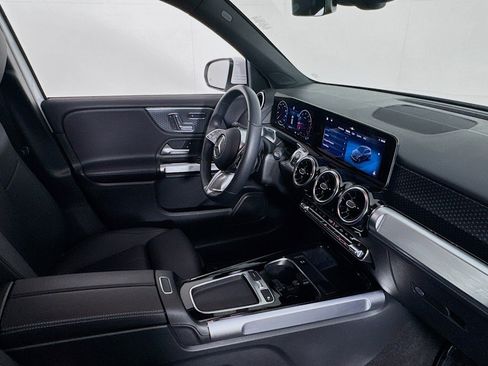 Certified 2026 Mercedes-Benz GLB 250 image 17