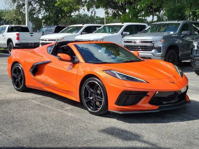 Used 2025 Chevrolet Corvette Stingray Coupe w/ 1LT RWD image 1
