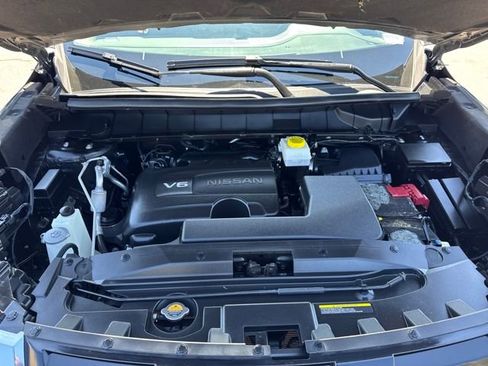 Used 2022 Nissan Pathfinder SL image 23