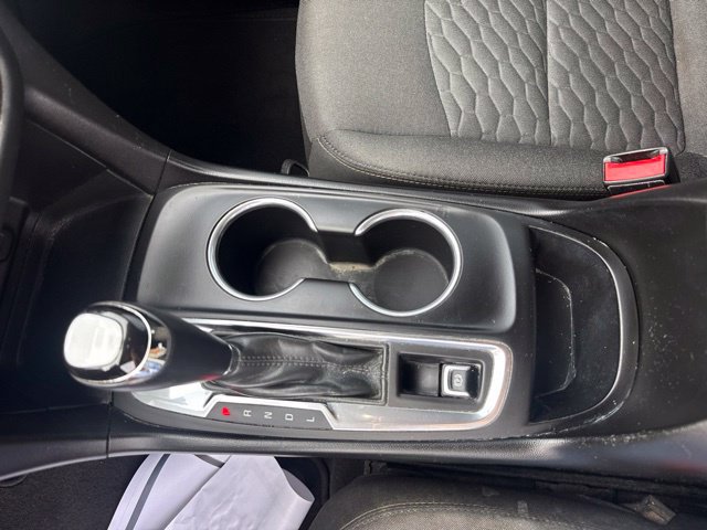 Used 2018 Chevrolet Equinox LT FWD image 20