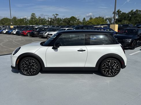New 2026 MINI Cooper S FWD image 4