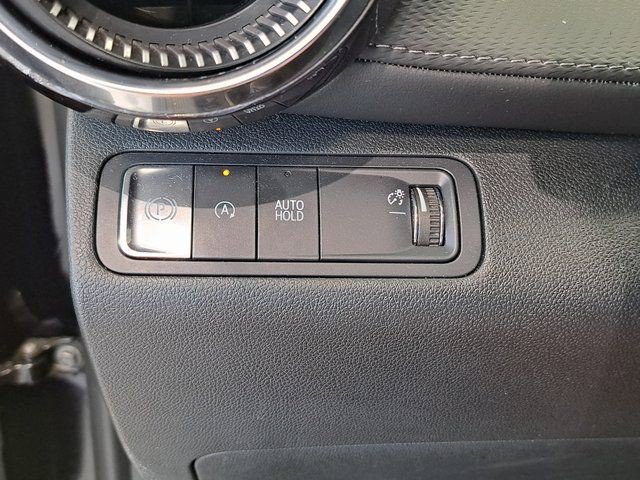 Used 2025 Chevrolet Equinox LT FWD image 13