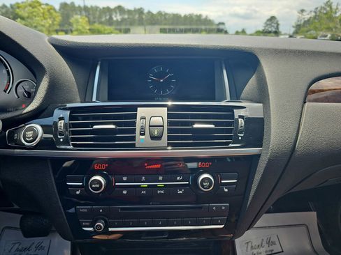 Used 2017 BMW X3 xDrive28i AWD/4WD image 16
