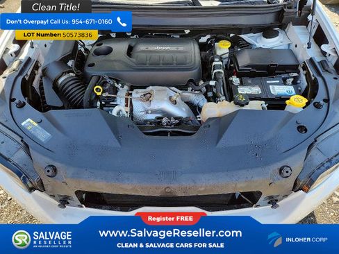 Used 2022 Jeep Cherokee Latitude Lux AWD/4WD image 16