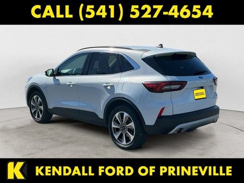 Used 2025 Ford Escape Platinum AWD/4WD image 7