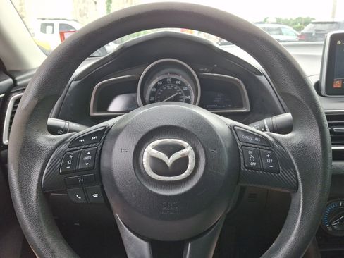 Used 2015 MAZDA MAZDA3 i Sport FWD image 17