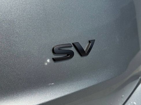 Used 2024 Nissan Rogue SV FWD image 15