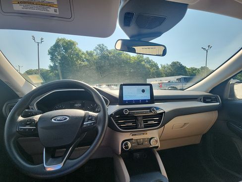 Used 2022 Ford Escape SE AWD/4WD image 20