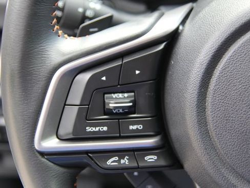 Used 2019 Subaru Crosstrek 2.0i Limited w/ Moonroof Package w/Navigation AWD/4WD image 22