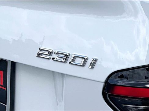 Used 2026 BMW 230i Coupe w/ Convenience Package RWD image 29
