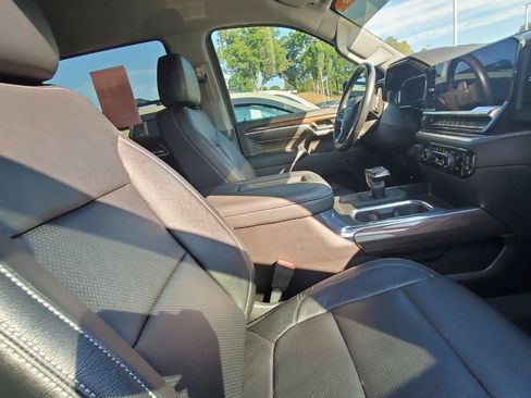 Used 2022 Chevrolet Silverado 1500 LT w/ Texas Edition Plus AWD/4WD image 4