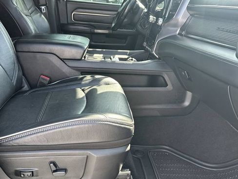 Used 2019 RAM 2500 Limited AWD/4WD image 15