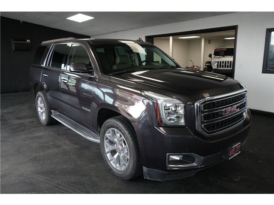 Used 2017 GMC Yukon SLT w/ Open Road Package RWD image 9