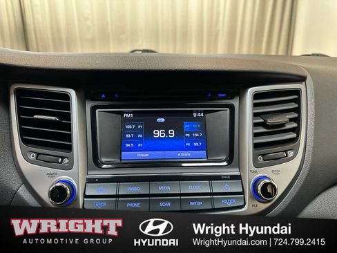 Used 2017 Hyundai Tucson Sport image 25