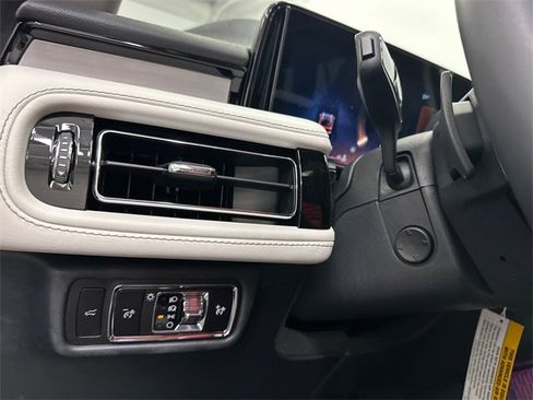 New 2026 Lincoln Aviator Reserve image 38