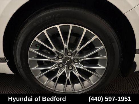 Used 2024 Genesis G80 2.5T AWD/4WD image 29