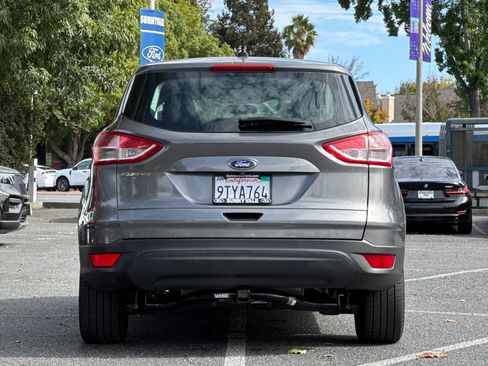 Used 2014 Ford Escape S FWD image 5